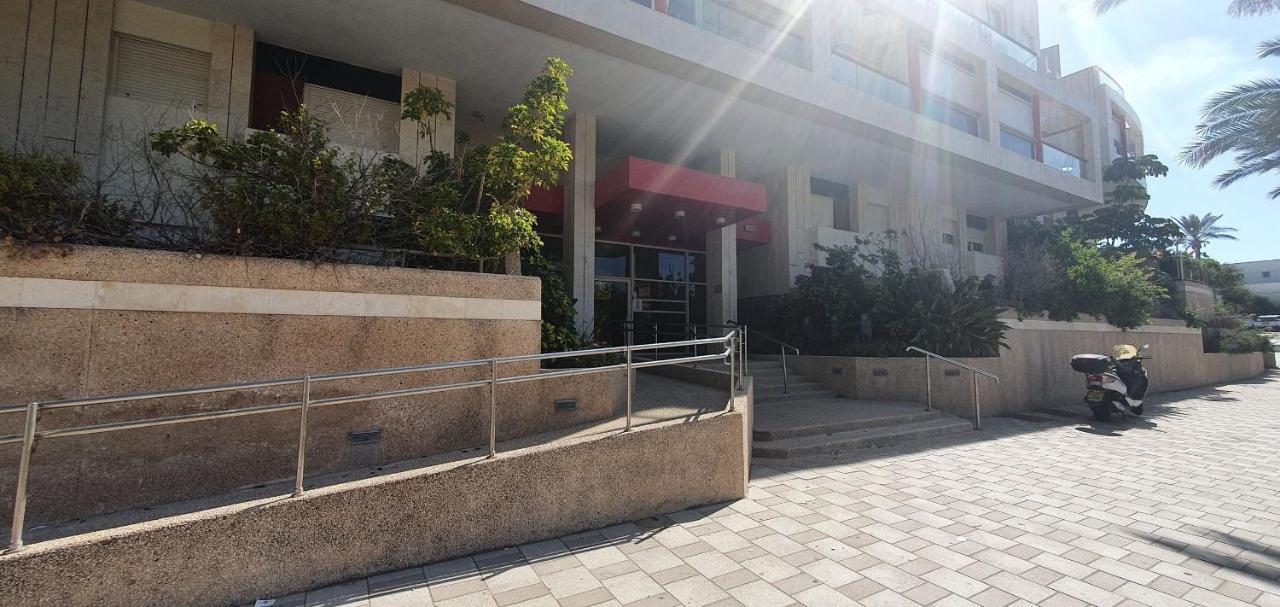Bnbisrael Apartments - Ramat Yam Marine Herzliya Exterior photo